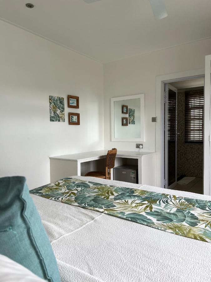 The Runway Lodge Pointe La Rue 외부 사진