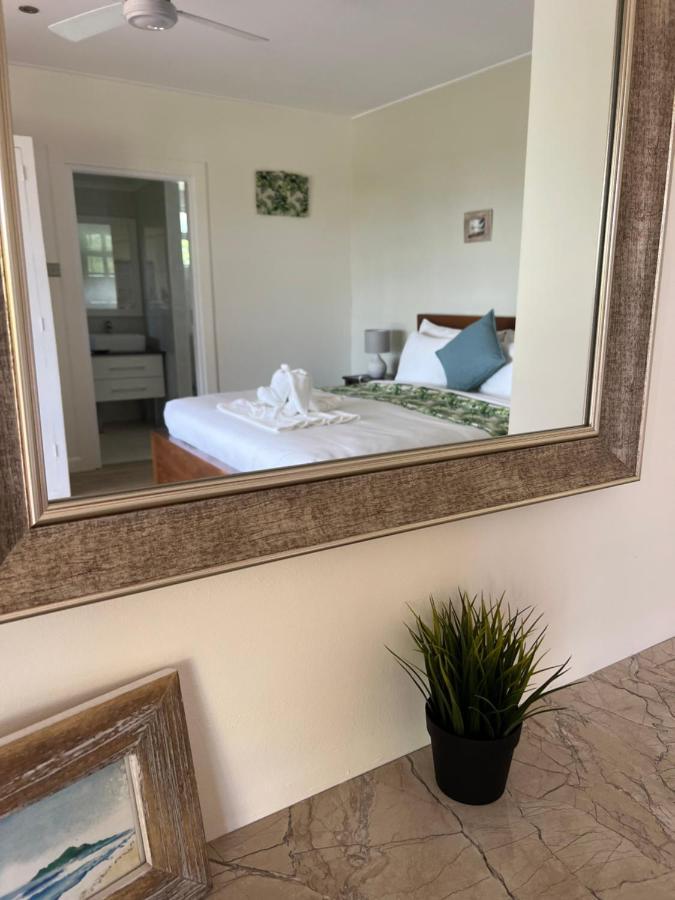 The Runway Lodge Pointe La Rue 외부 사진